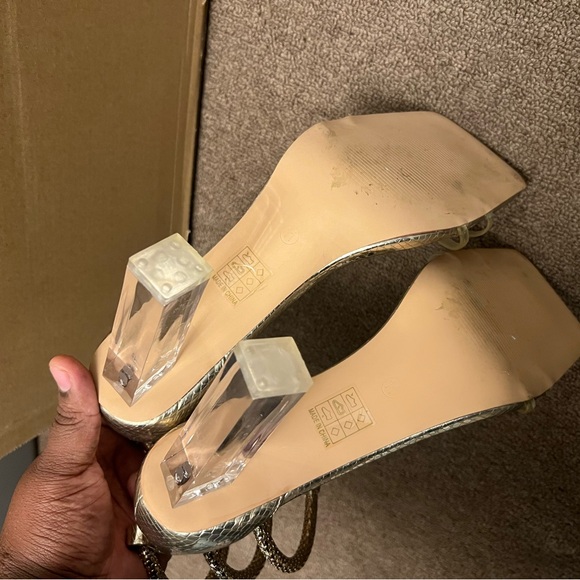 Fashion Nova Heels - Picture 2 of 4